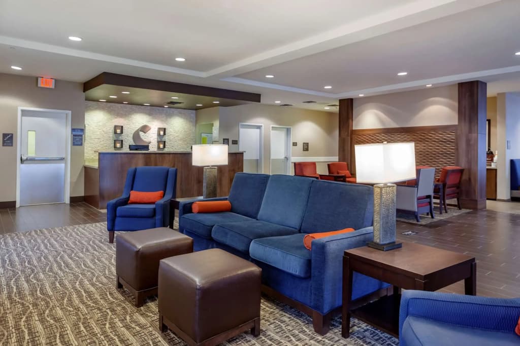 Hotel photo 12