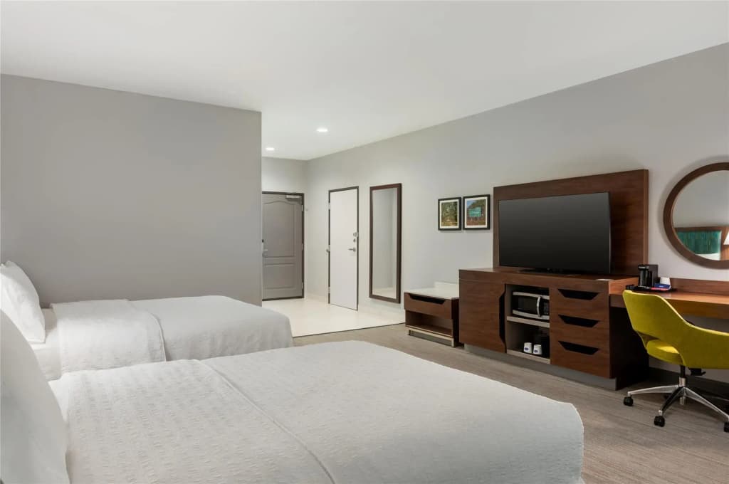 Standard Quadruple room
