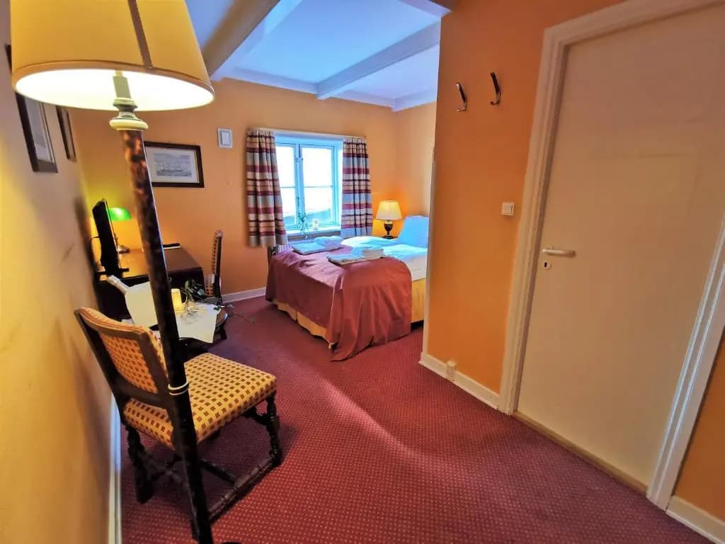 Standard Double room full double bed