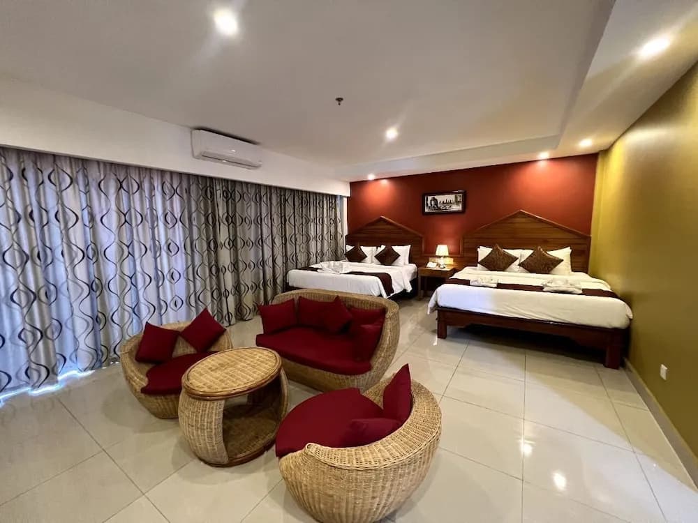 Standard Double Family room with balcony full double bed