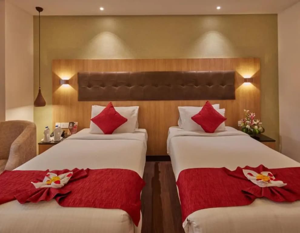 Deluxe Double room with garden view full double bed