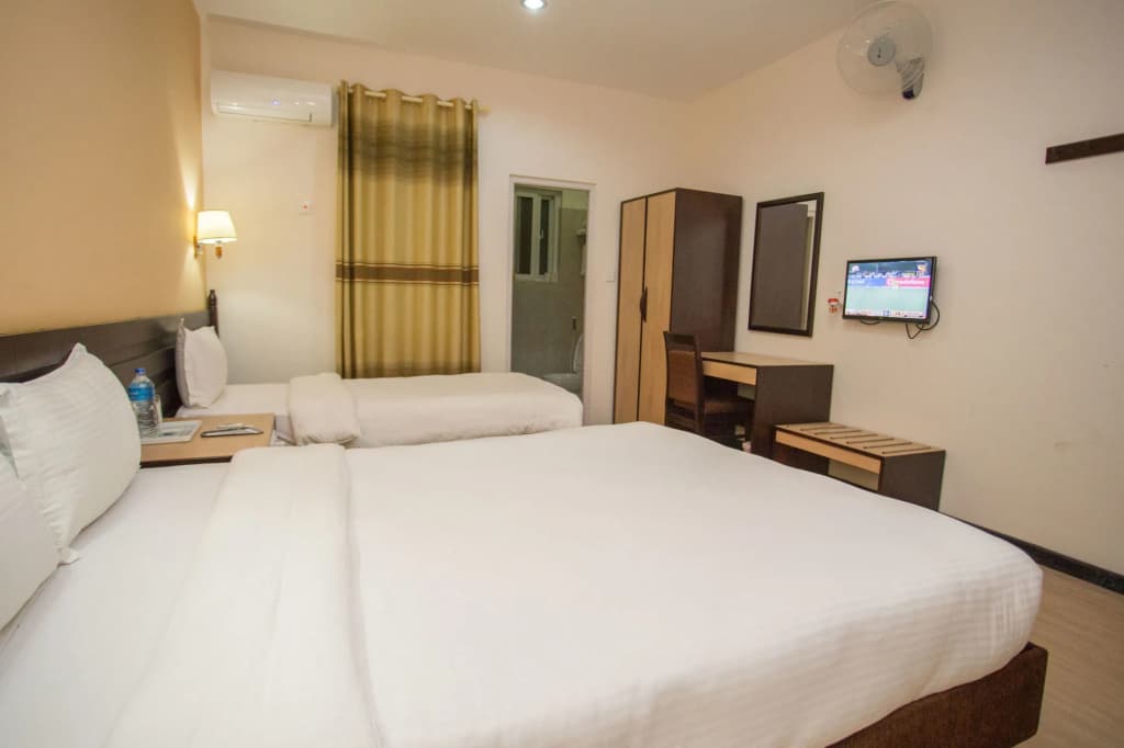 Hotel photo 2