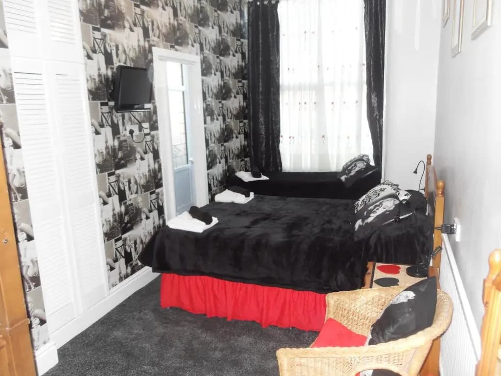 Standard Family room
