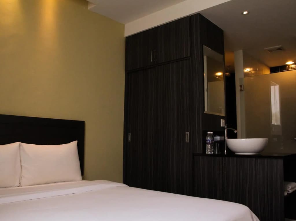 Deluxe Double room full double bed