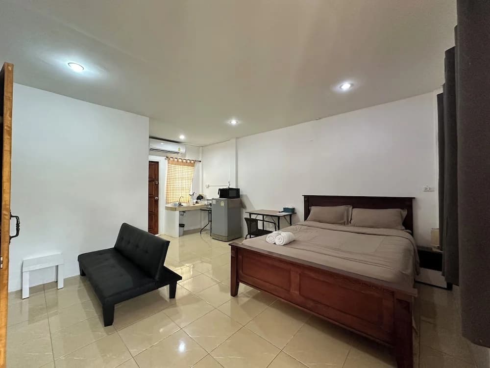 Standard Double room full double bed