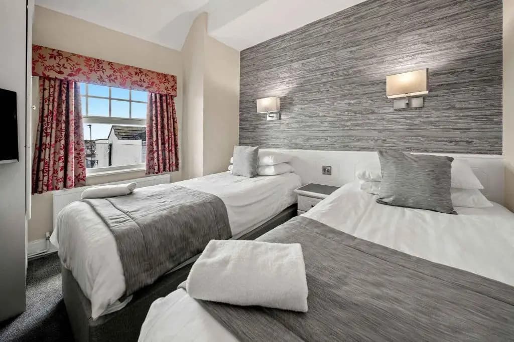 Standard Double room twin beds