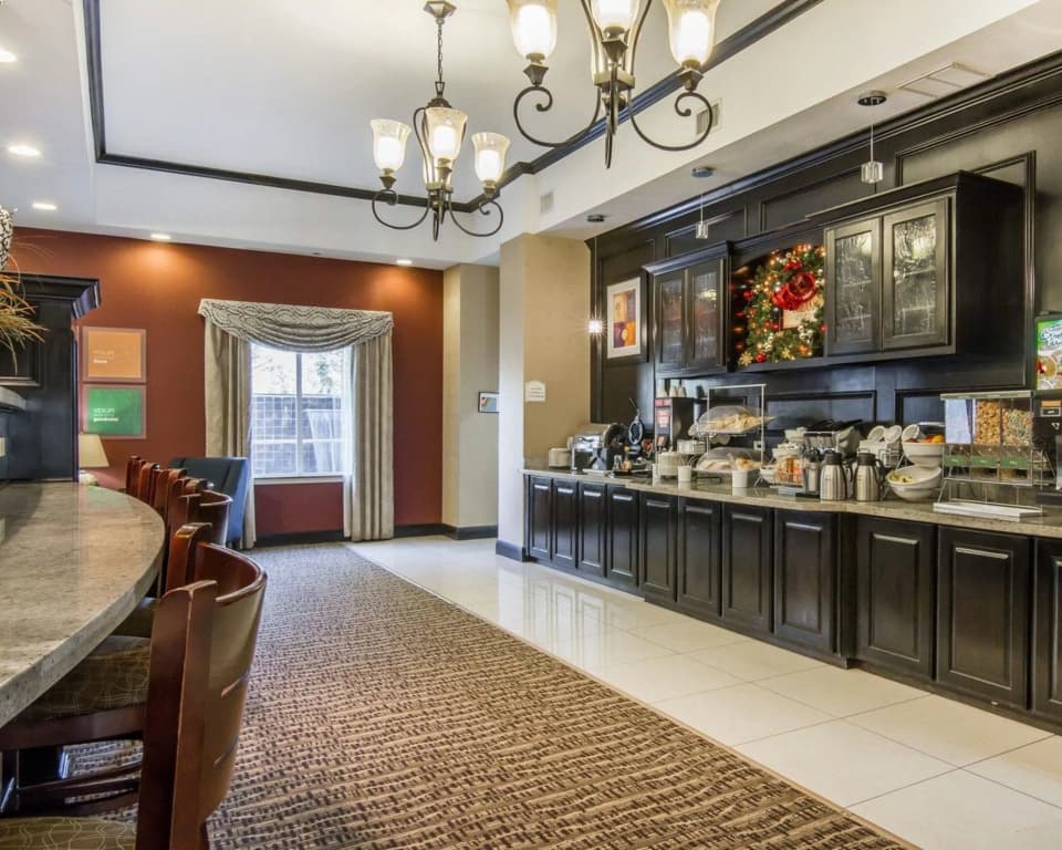 Hotel photo 11
