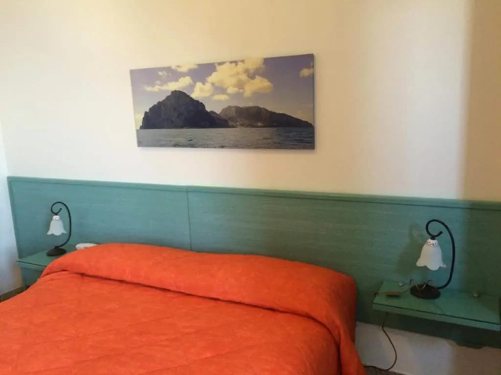 Standard Double room with sea view full double bed