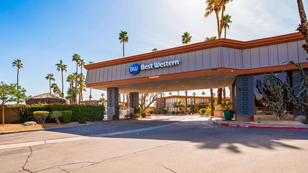 Hotel photo 1