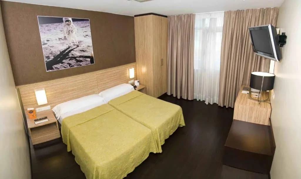 Standard Double room full double bed