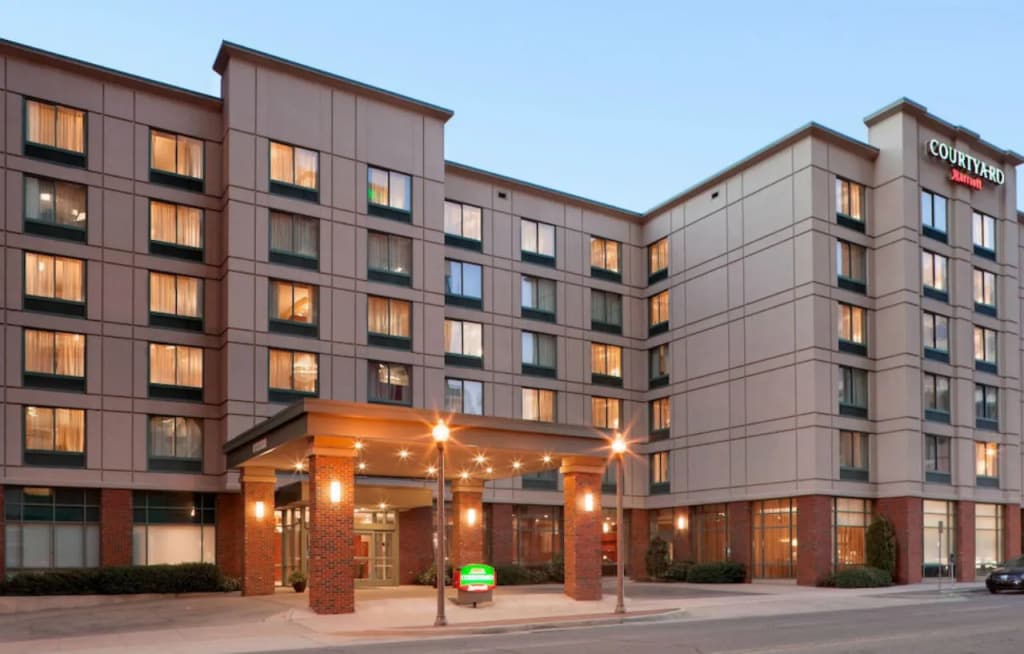 Hotel photo 1