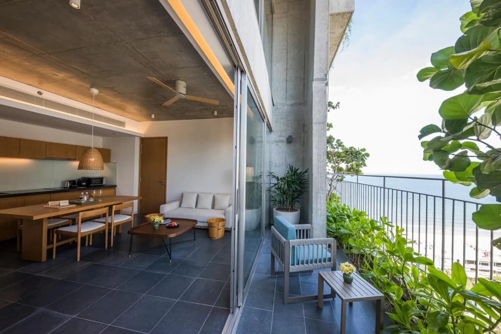 2 Bedrooms Apartment with balcony