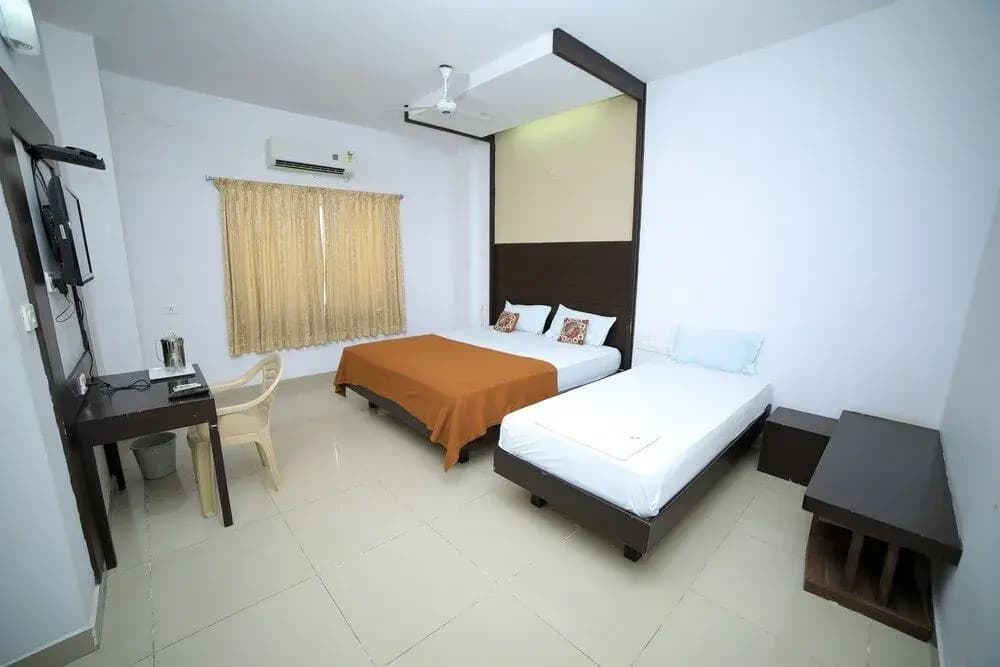Hotel photo 2