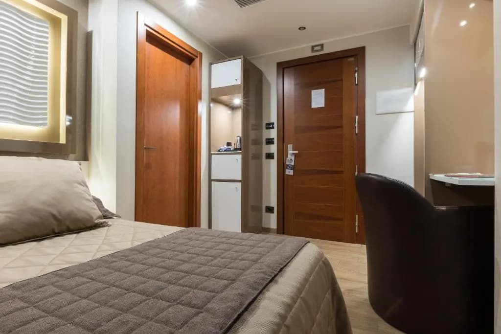 Triple room