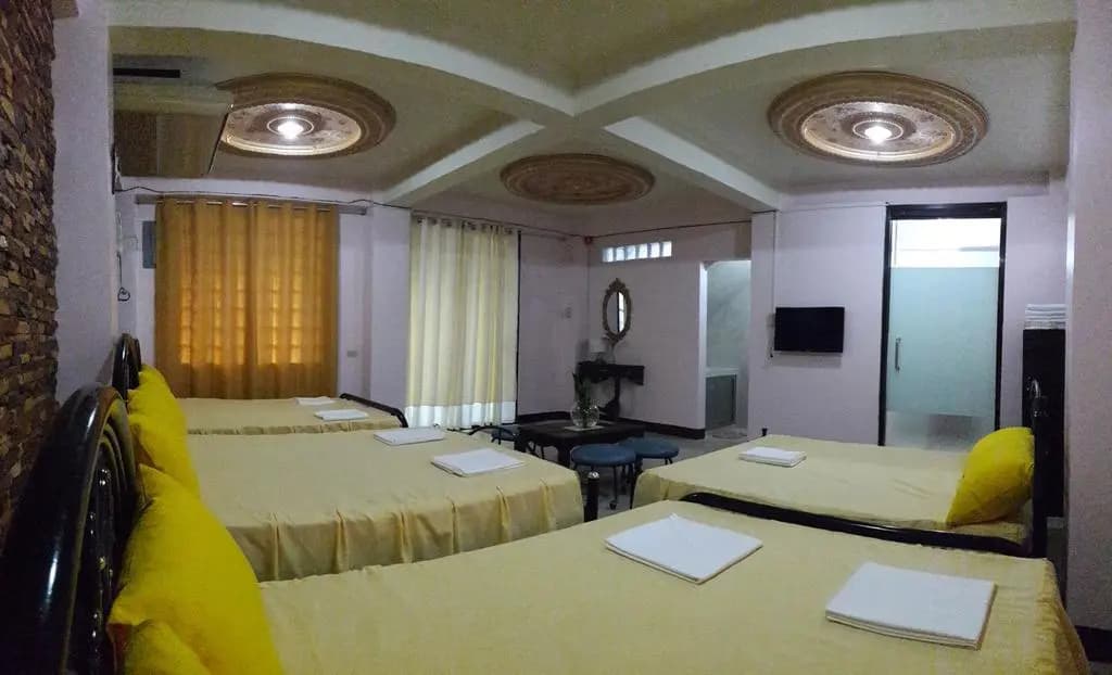 Hotel photo 8