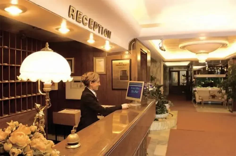 Hotel photo 15