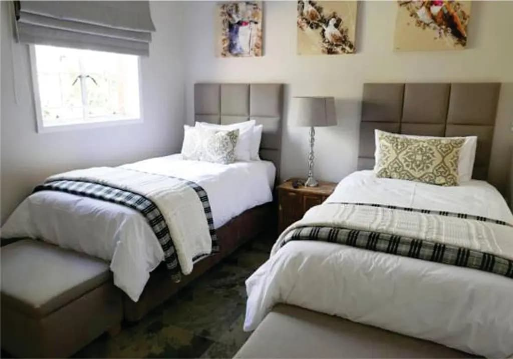 2 Bedrooms Chalet