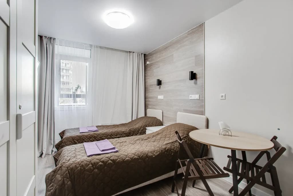 1 Bedroom Double Apartment with balcony twin beds
