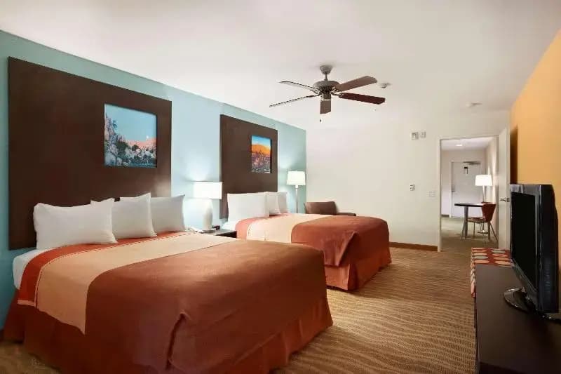 Deluxe Quadruple room