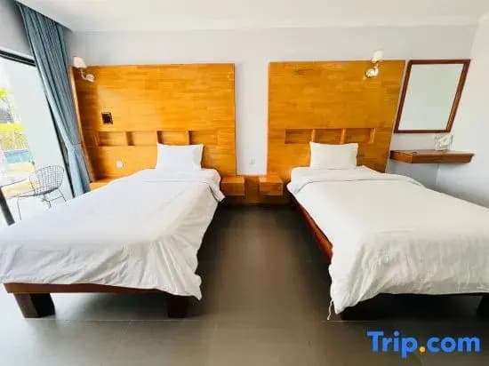 Double Studio with pool view twin beds