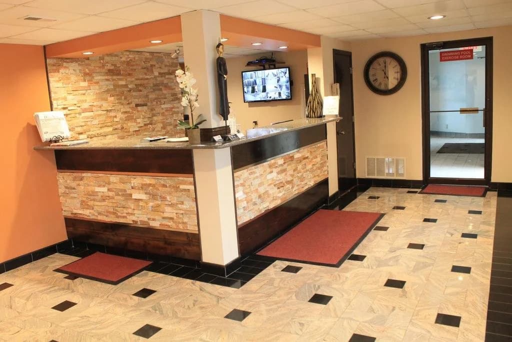 Hotel photo 1