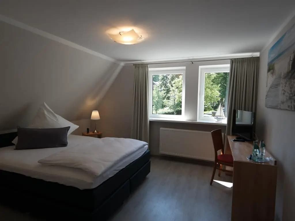 Standard Double room full double bed