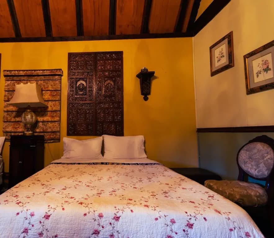 Standard Quadruple room with mountain view
