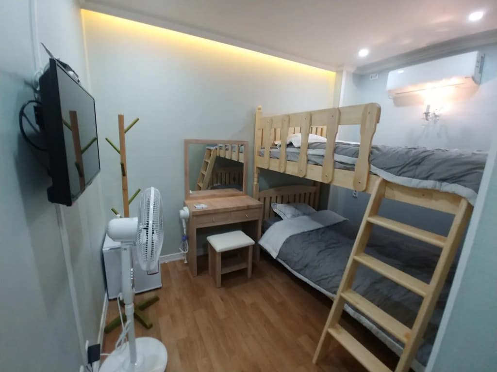 Bed in Dorm (female dorm)