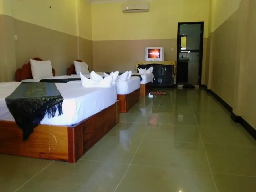 Superior Triple room