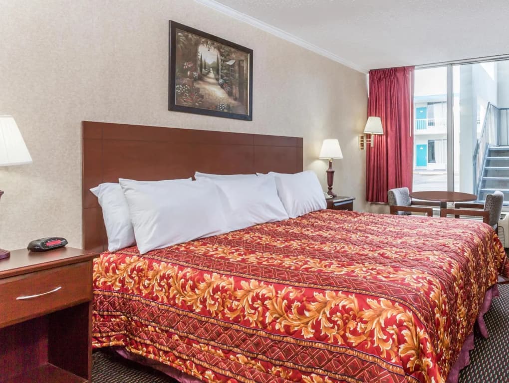 Standard Double room full double bed