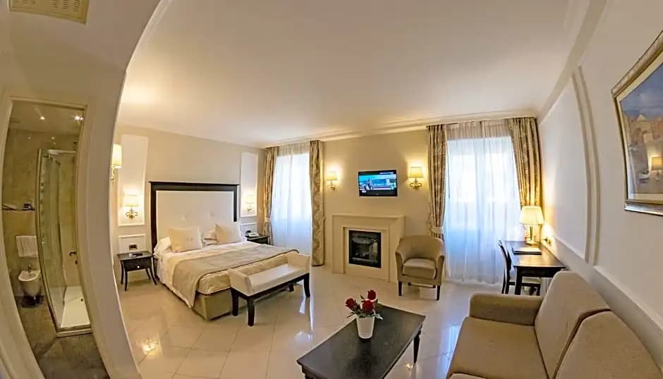 Deluxe Double room full double bed