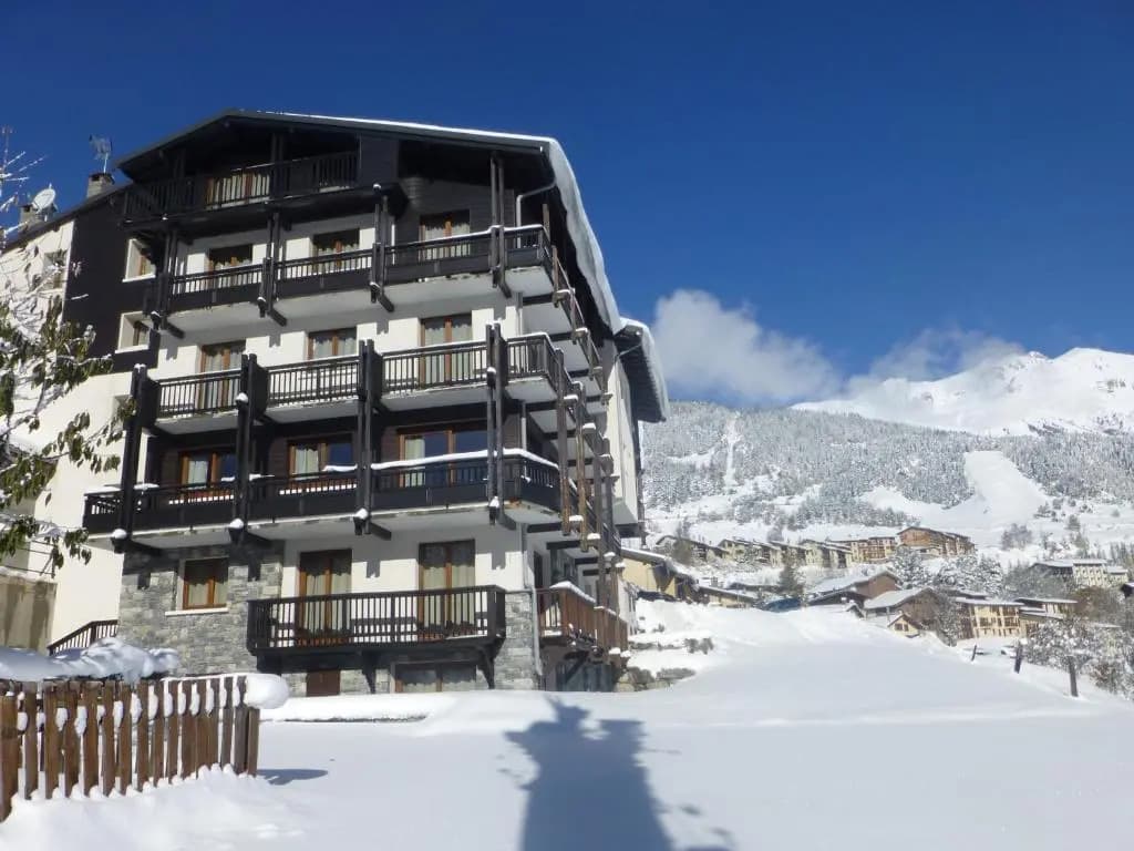 Hotel photo 1