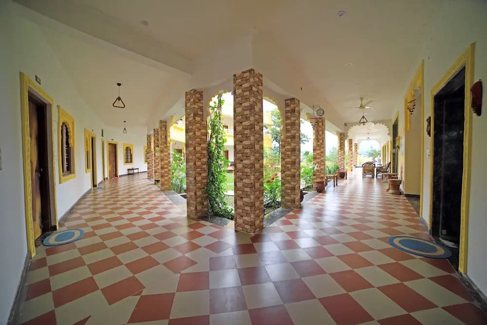 Hotel photo 11