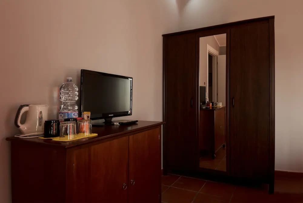 Standard Double room with sea view full double bed