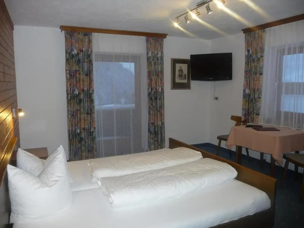 Standard Double room full double bed