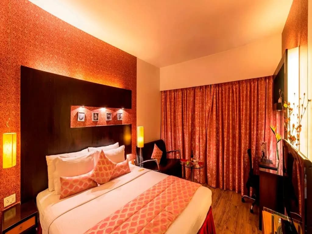 Standard Club room