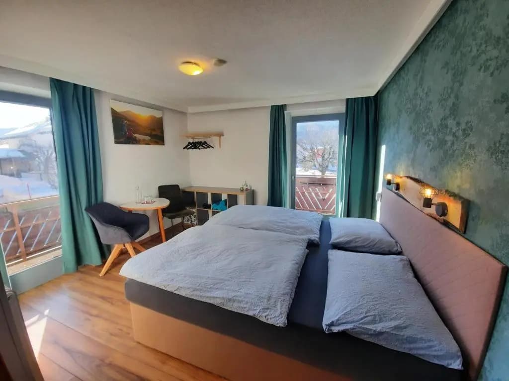 Standard Double room with balcony full double bed