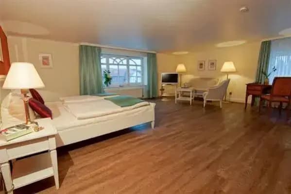 Hotel photo 32