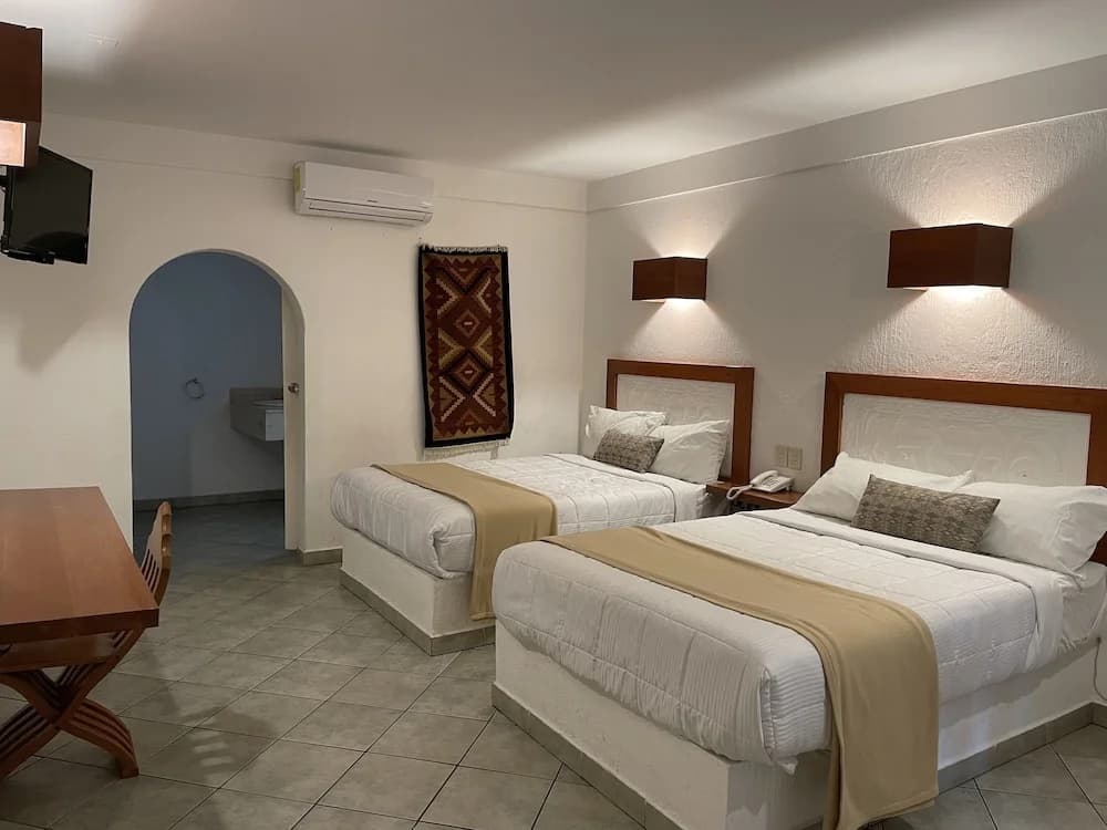 Deluxe Quadruple room