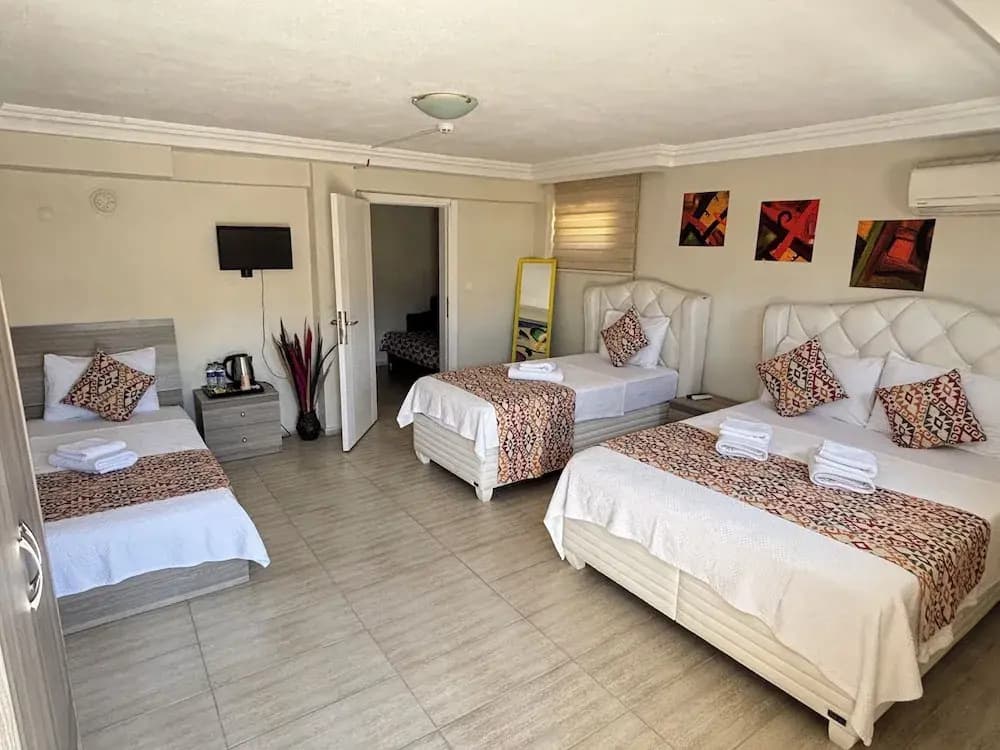 Economy room