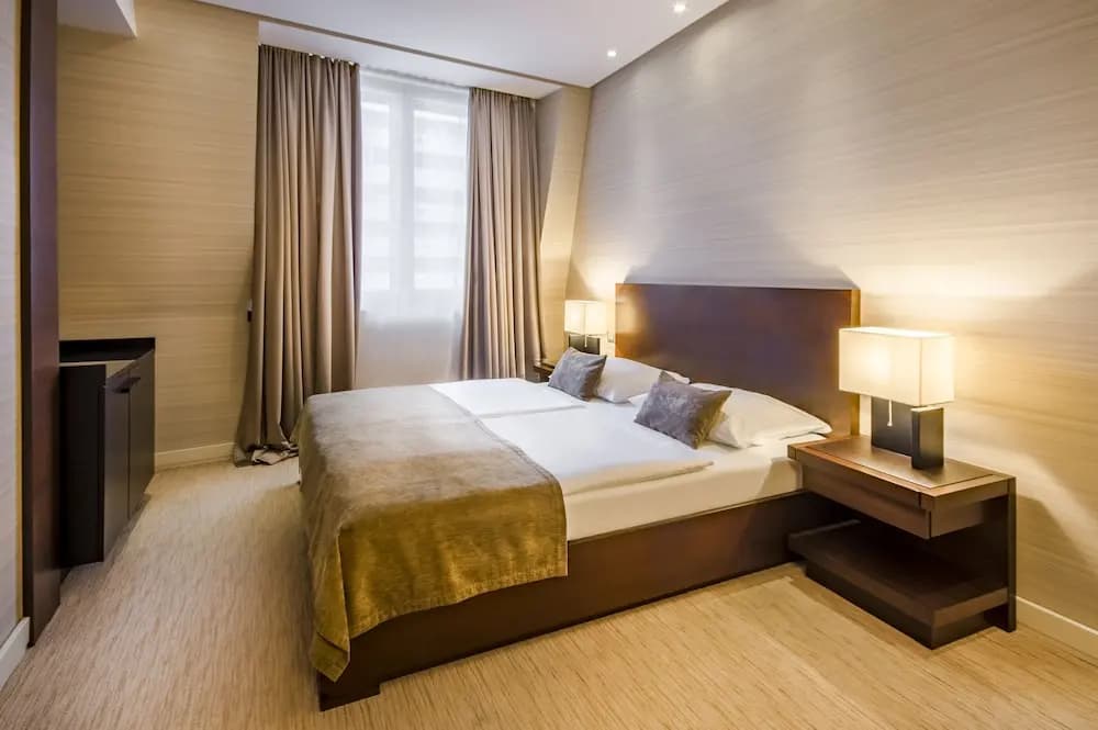Superior Double room full double bed