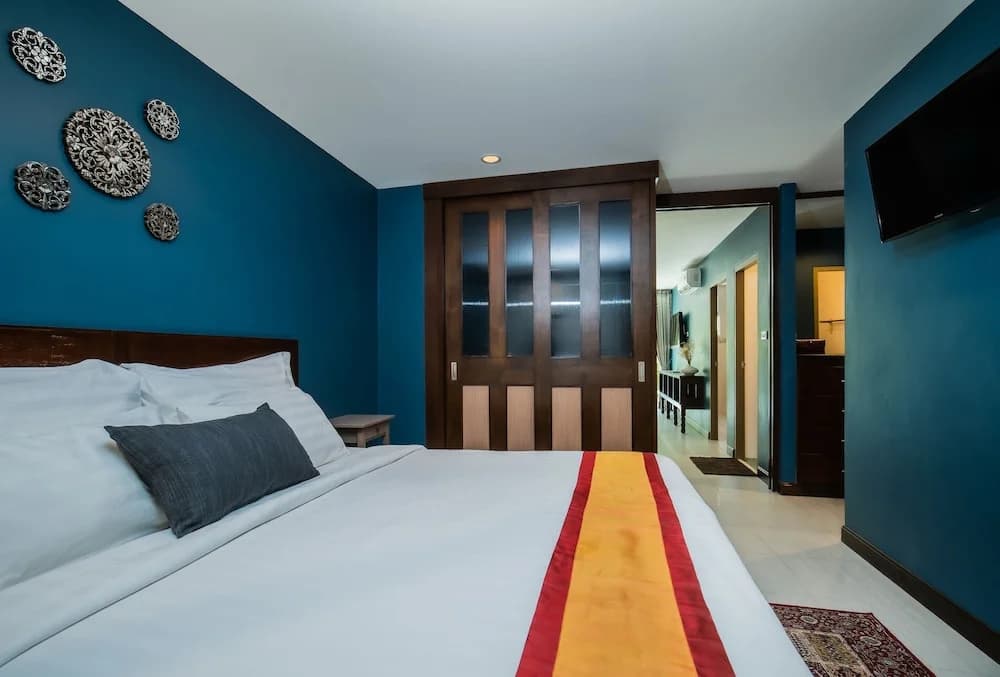 Suite with balcony