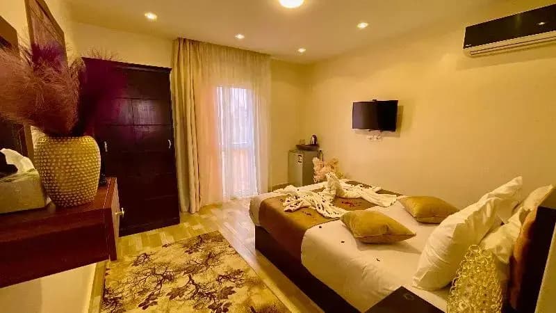 Superior Double room with balcony full double bed