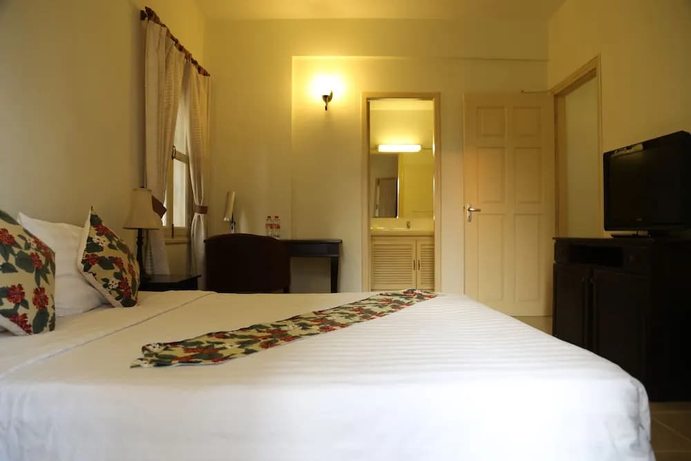 3 Bedrooms Family Apartment with balcony