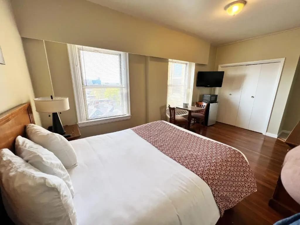 Standard Double room full double bed