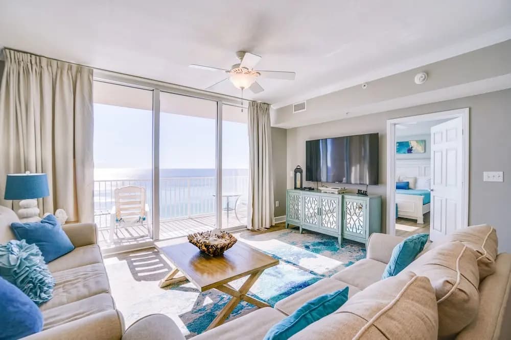 1 Bedroom Standard room with balcony and beachfront