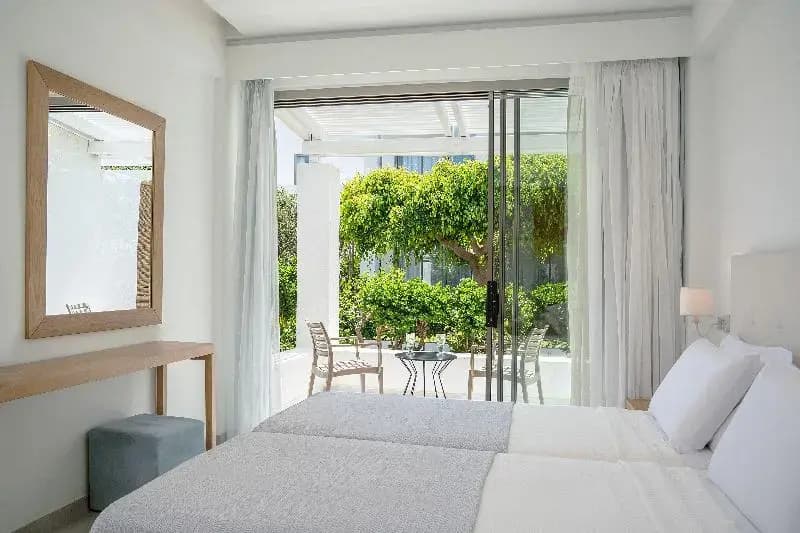 Standard Double room with balcony and with garden view full double bed