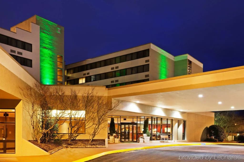 Hotel photo 1