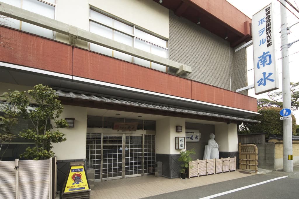 Hotel photo 1