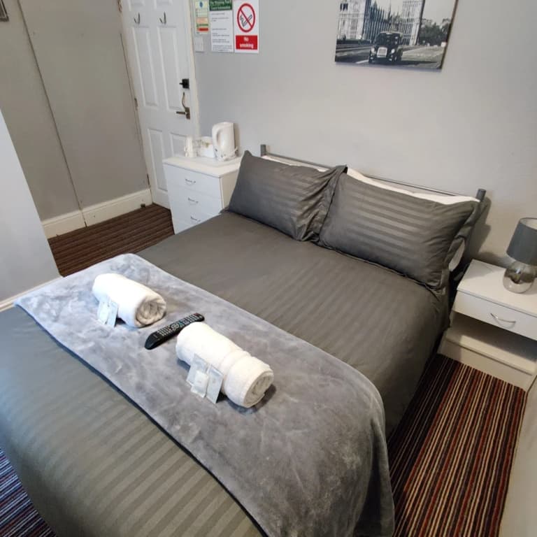 Economy room
